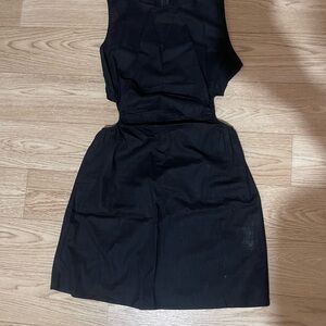 Elegant Black Sleeveless Dress